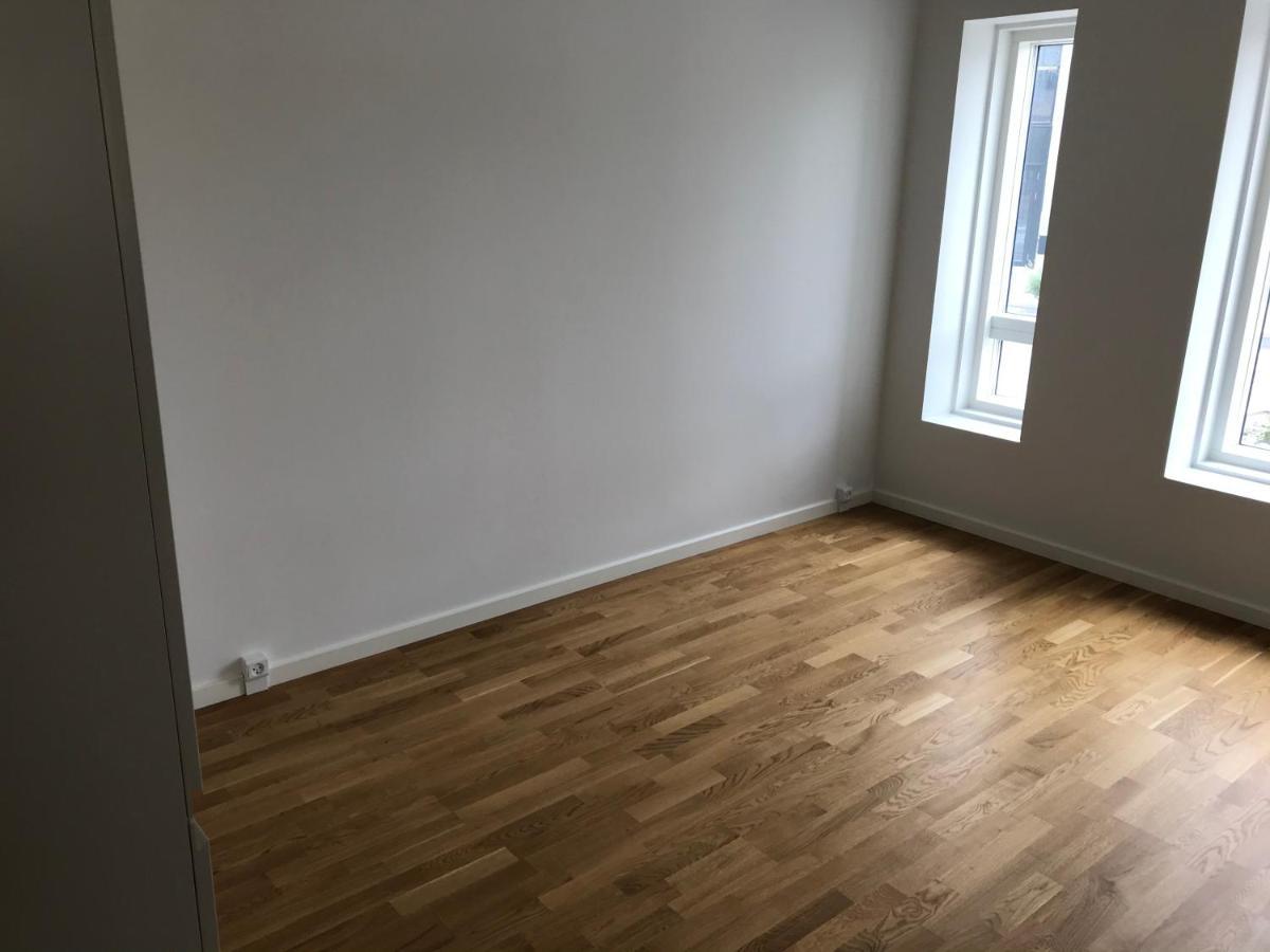Big Room In Shared Apartment With King Size Bed Copenhagen Exterior photo