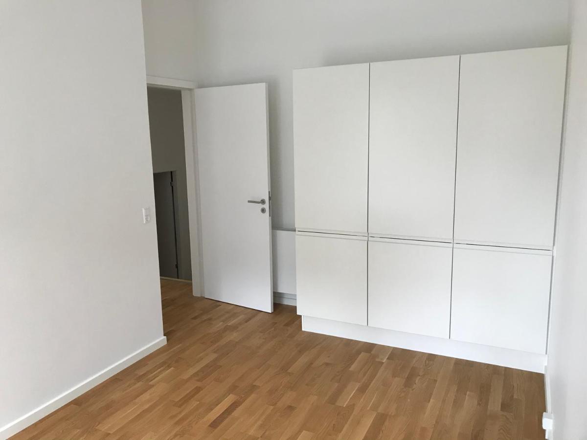 Big Room In Shared Apartment With King Size Bed Copenhagen Exterior photo